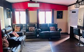 Al - Minhaj Service Apartments